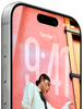 iPhone 17 Pro, face avant, présentant l’écran verrouillé d’iOS 26, Dynamic Island au sommet, bouton Action, boutons de réglage du volume