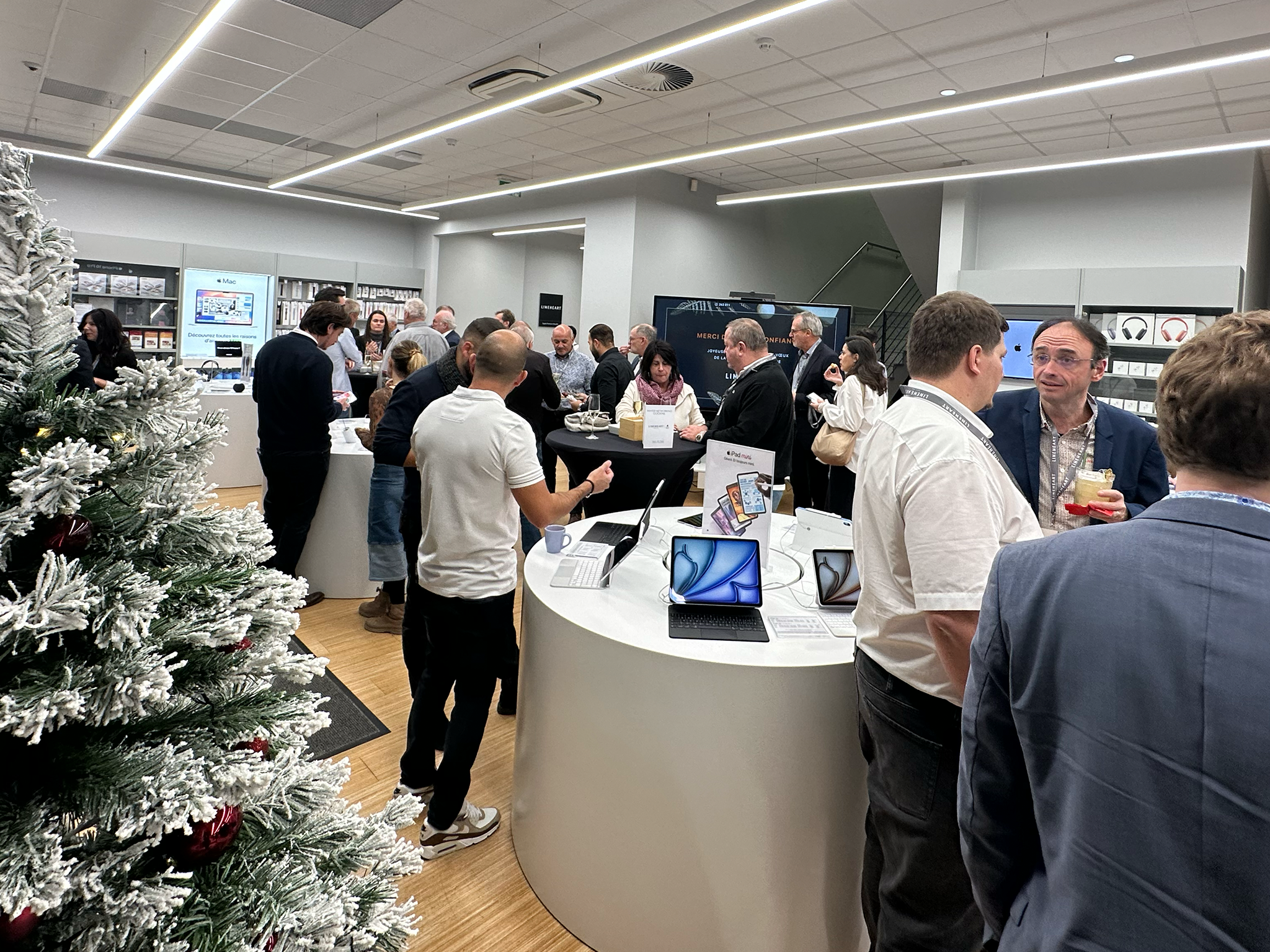Inauguration du campus Kannerinsel