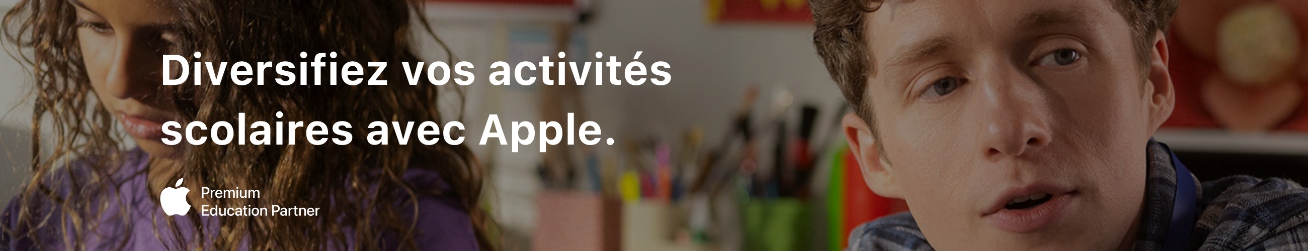 Education_Enseignant avec iPad